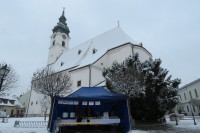 Adventi karitászporgram